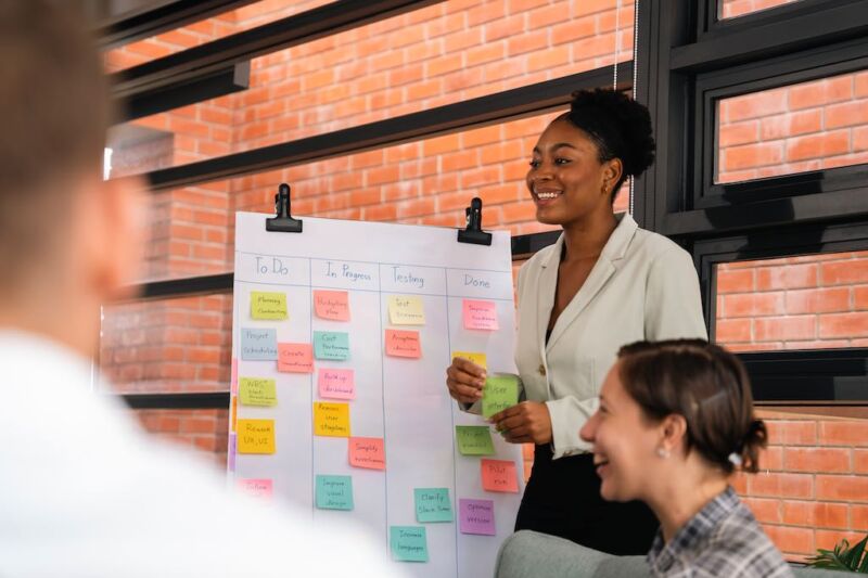 woman setting goals in the workplace